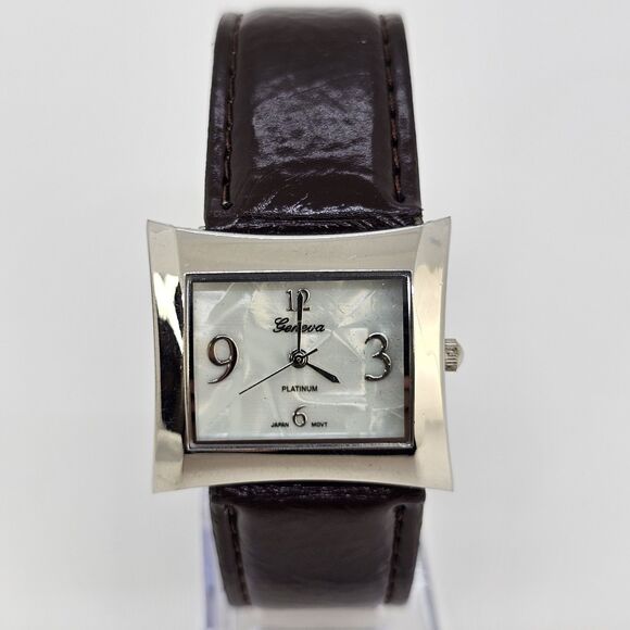 30MM Women's Watch Gray Dial Brown Faux Leather Bands New Battery - Picture 1 of 13